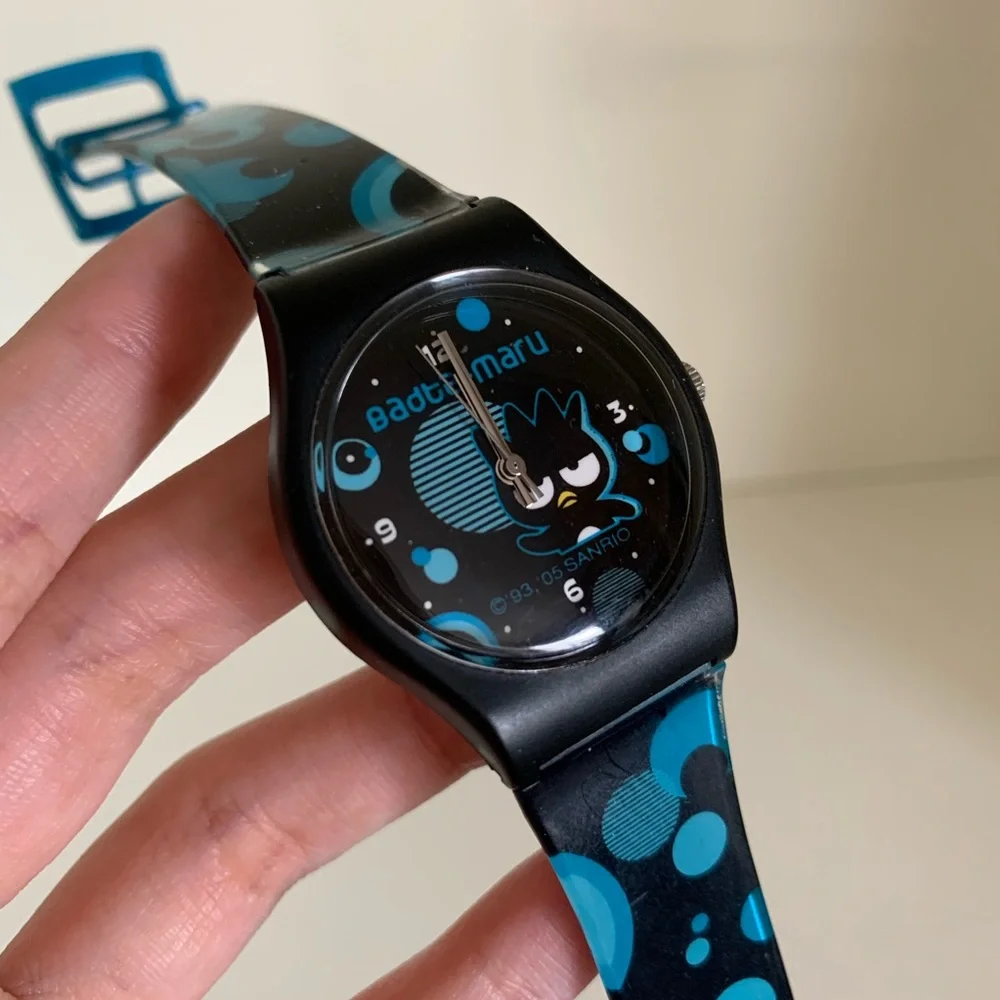 Hold Y2k badtz Maru jelly watch